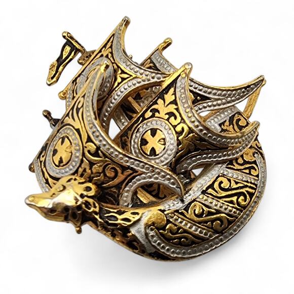 Vintage Damascene Revival 4-Mast Ship Brooch | Signed Spain Nautical Pin - Picture 5 of 8